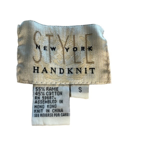 Vintage New York Style Handknit Sweater - Picture 3 of 4